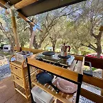 Camper Village Κάμπινγκ *