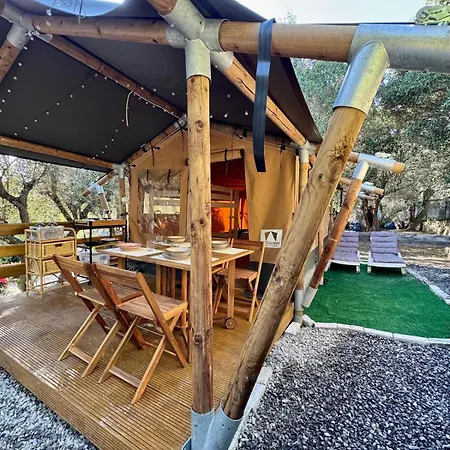 Camper Village * Santo Stefano al Mare