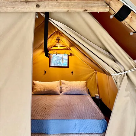 Camper Village * 산토스테파노알마레